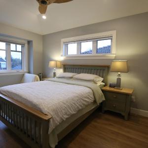 Queen Room with Garden View