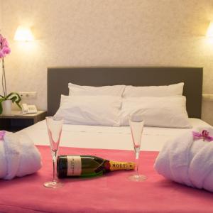 Double or Twin Room with Sea View