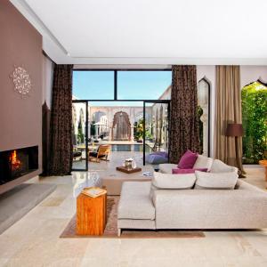 Two Bedroom Pool Suite 