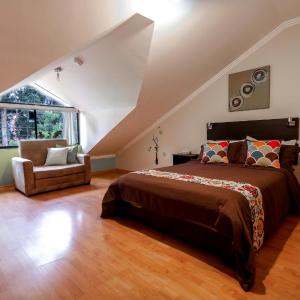 Double or Twin Room with Private External Bathroom