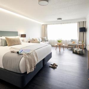Resort King Room - Inclusive of Return Ferry Transfers