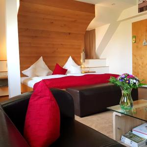 Junior Suite with Dome View