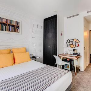 Family Room - 2 Bedrooms