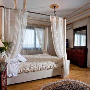 Suite with Sea View