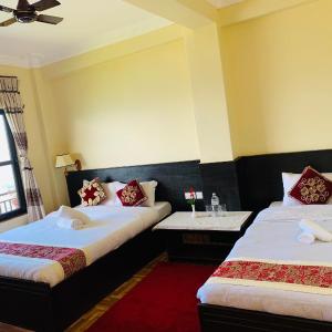 Deluxe Family Room