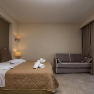 Triple Room with Sea View