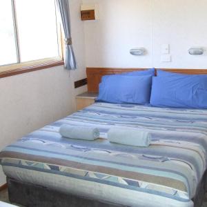 Superior 2 Bedroom Cabin - Sleeps 4