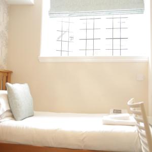 Small Single Room