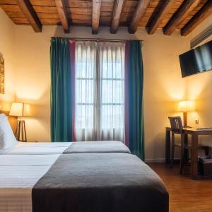 Double Room with Extra Bed