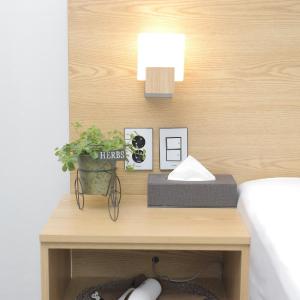 Double Room - No Window