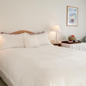 Two-Bedroom Apartment - Bancroft
