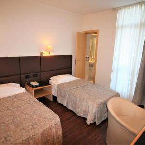 Basic Twin Room