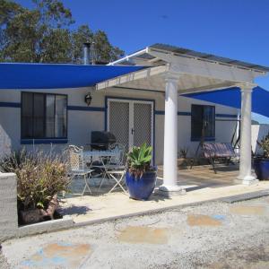 Valencia - Two-Bedroom Cottage