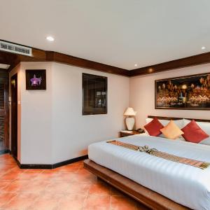 Two-Bedroom Suite