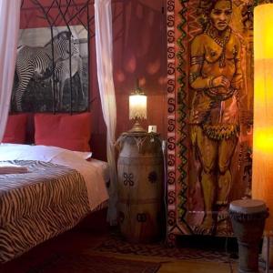 Standard Double Room with Private Shower 