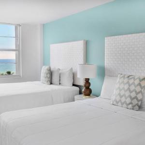 Deluxe Oceanview Suite 2 Bedroom & 2 Bath with Kitchen