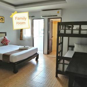 Standard Quadruple Room