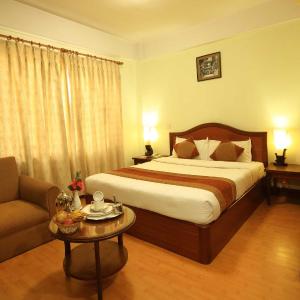 Samsara Deluxe Room with Garden view -  Free Airport pickup + 10% off on Food & Beverage + Free Parking