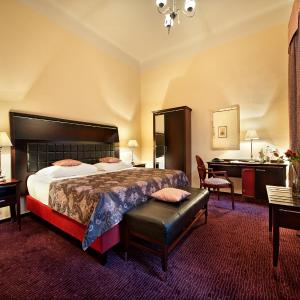Double Room with Extra Bed
