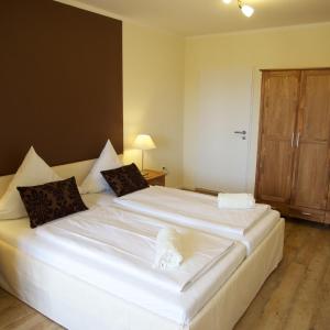 Family Room with a baby cot