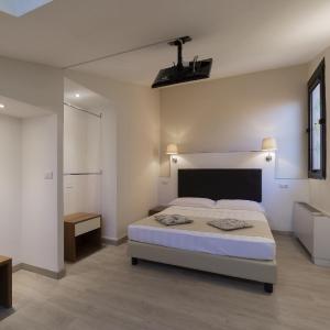 Double Room with Spa Bath