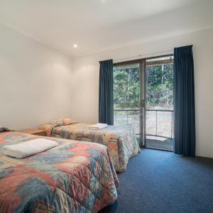 Two-Bedroom Apartment with Balcony