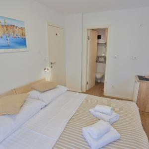 Double Room - Popovica Street
