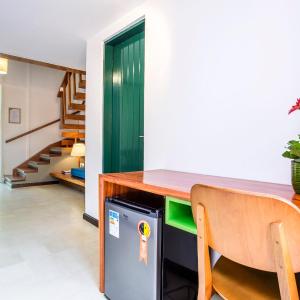 Studio - Split Level