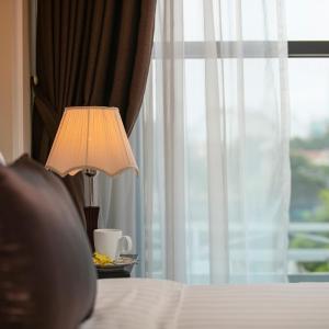 Executive Suite with Lake View