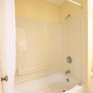 One Bedroom Duplex Cottage