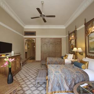 Deluxe Pool View Twin Room