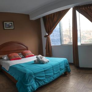 Single Room with Private Bathroom