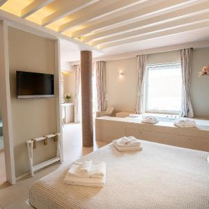 Suite with Spa Bath