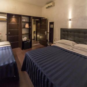 Double or Twin Room with Private Bathroom