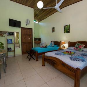 Triple Room with Balcony
