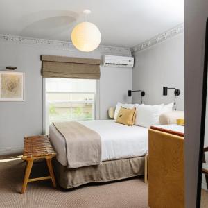 King Room with Garden View