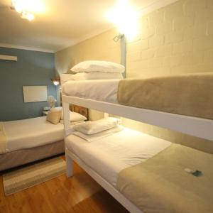 Double Room with Bunk Bed