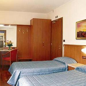 Triple Room with Balcony