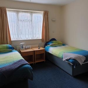 Twin Room with Bathroom