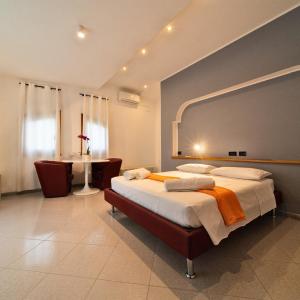 Junior Suite with Garden View