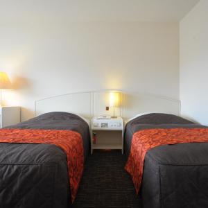 Two-Bedroom Suite