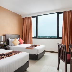Deluxe Double or Twin Room