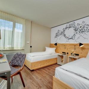 Double or Twin Room with Shower