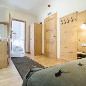 Twin Room with Bathroom