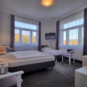 Triple Room with Balcony