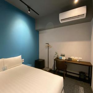 Standard Single Room - No Window