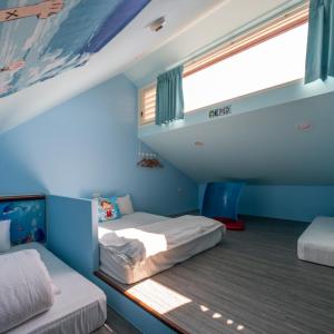Classic Quadruple Room