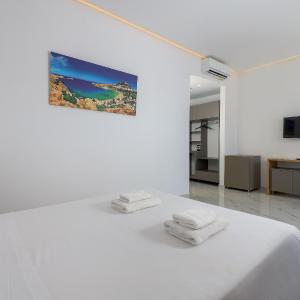 Family Room (2 Adults + 2 Children)