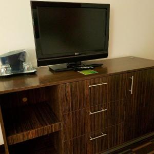 King Room - Hearing Accessible