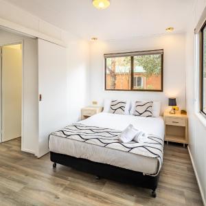 Courtyard Cabin – sleeps 4